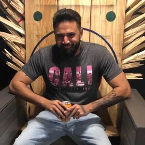 Meet your Posher, Ron